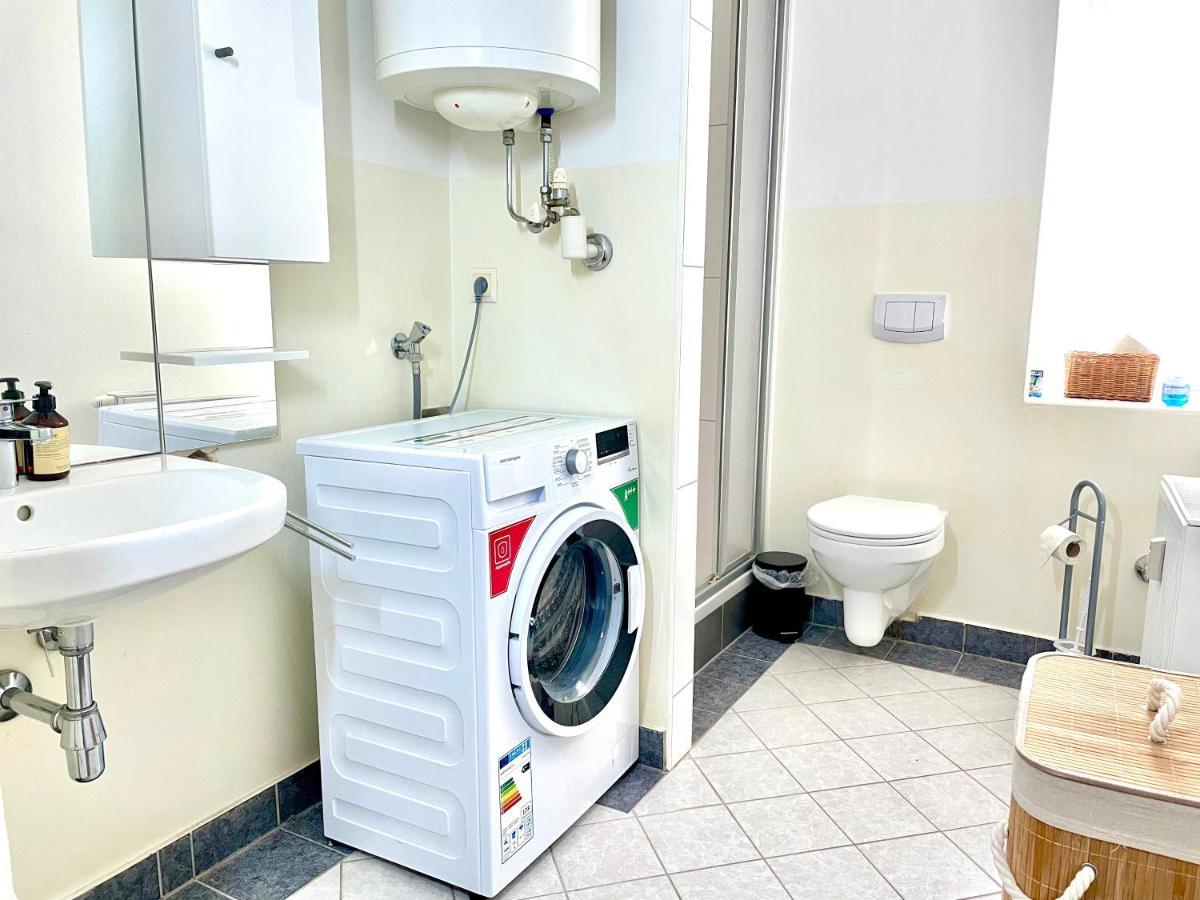 Central Comfy Apartment - Self Check-In Graz Zewnętrze zdjęcie